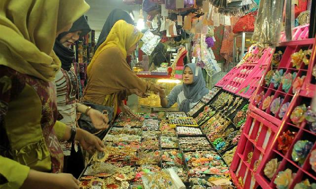 10 Gambar Pasar Bawah Pekanbaru, Sejarah Legenda, Lokasi Alamat, Jam Buka Tutup + Hotel di Sekitar Wisata 10