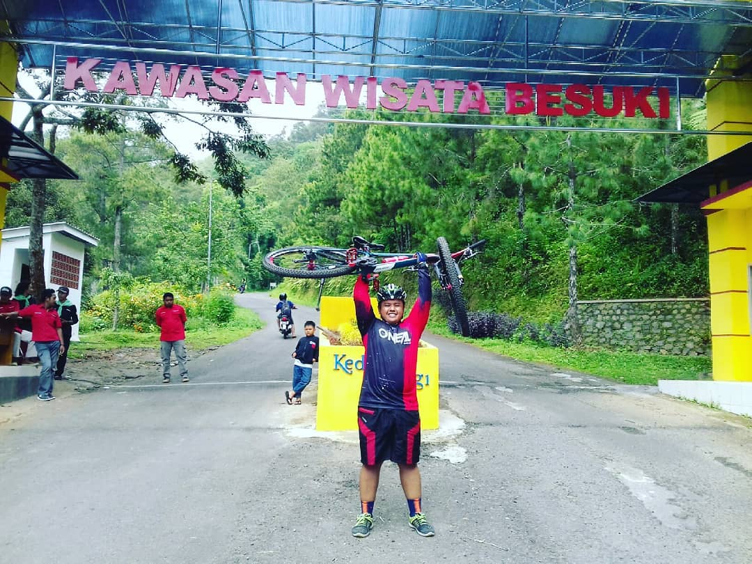 Wisata Air Terjun Irenggolo 6