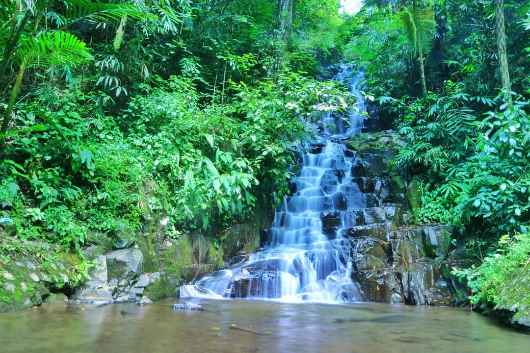 Wisata Air Terjun Irenggolo 8