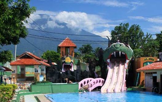 Manjakan Diri di Pemandian Air Panas Sangkanurip Kuningan 6 Manjakan Diri di Pemandian Air Panas Sangkanurip Kuningan 6