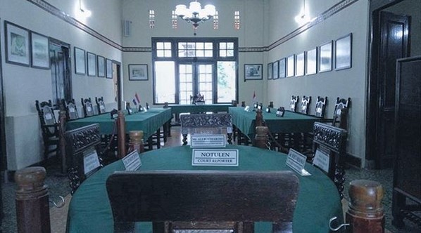 10 Foto Gedung Perundingan Linggarjati Kuningan, Harga Tiket Masuk, Lokasi Alamat, Sejarah Asal Usul, Jam Buka Tutup + Misteri Mitos 8