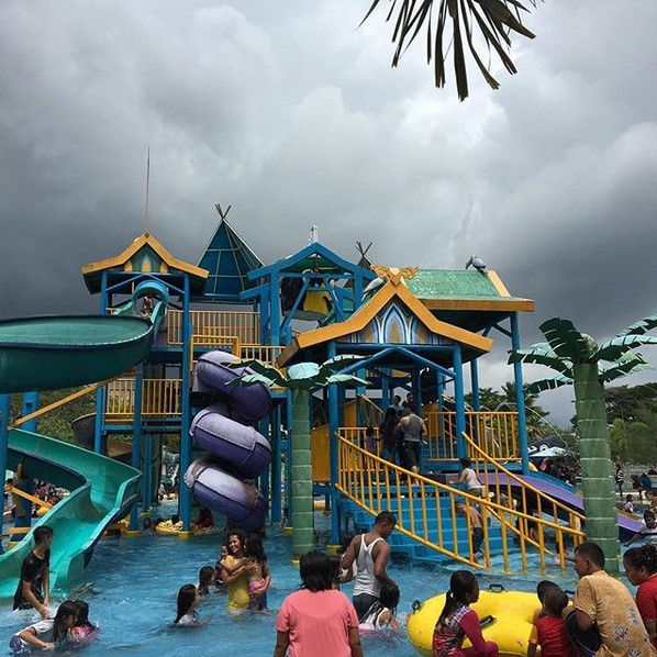 10 Gambar Labersa Waterpark Pekanbaru, Harga Tiket Masuk, Lokas Alamat, Jam Buka + Hotel di Sekitar Wisata 3 10 Gambar Labersa Waterpark Pekanbaru, Harga Tiket Masuk, Lokas Alamat, Jam Buka + Hotel di Sekitar Wisata 3
