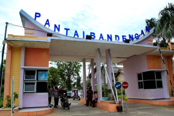 10 Spot Foto di Pantai Bandengan Jepara Kota Ukir dan Berapa Harga Tiket Masuknya? 9