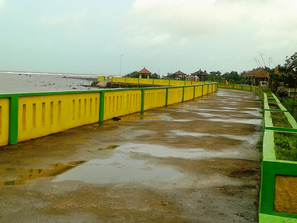 Jalan Menuju Pantai Pungkruk Jepara dan Keindahan di Sekitar Area Lokasi Wisata 7 Jalan Menuju Pantai Pungkruk Jepara dan Keindahan di Sekitar Area Lokasi Wisata 7