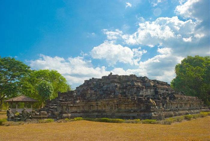 Inilah 10 Potret Khas Candi Bubrah di Klaten yang Gak Ada Duanya 1