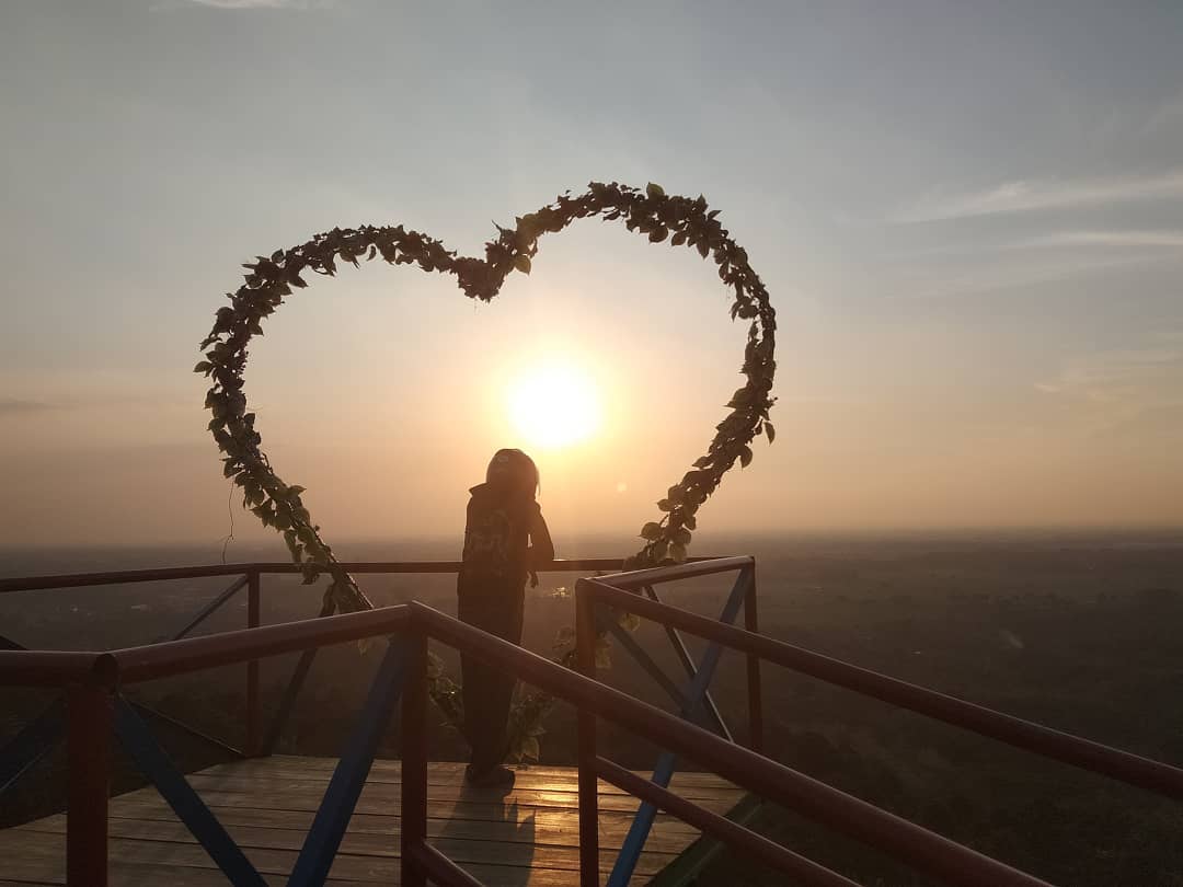 Taman Wisata Alam Cadas Gantung 3