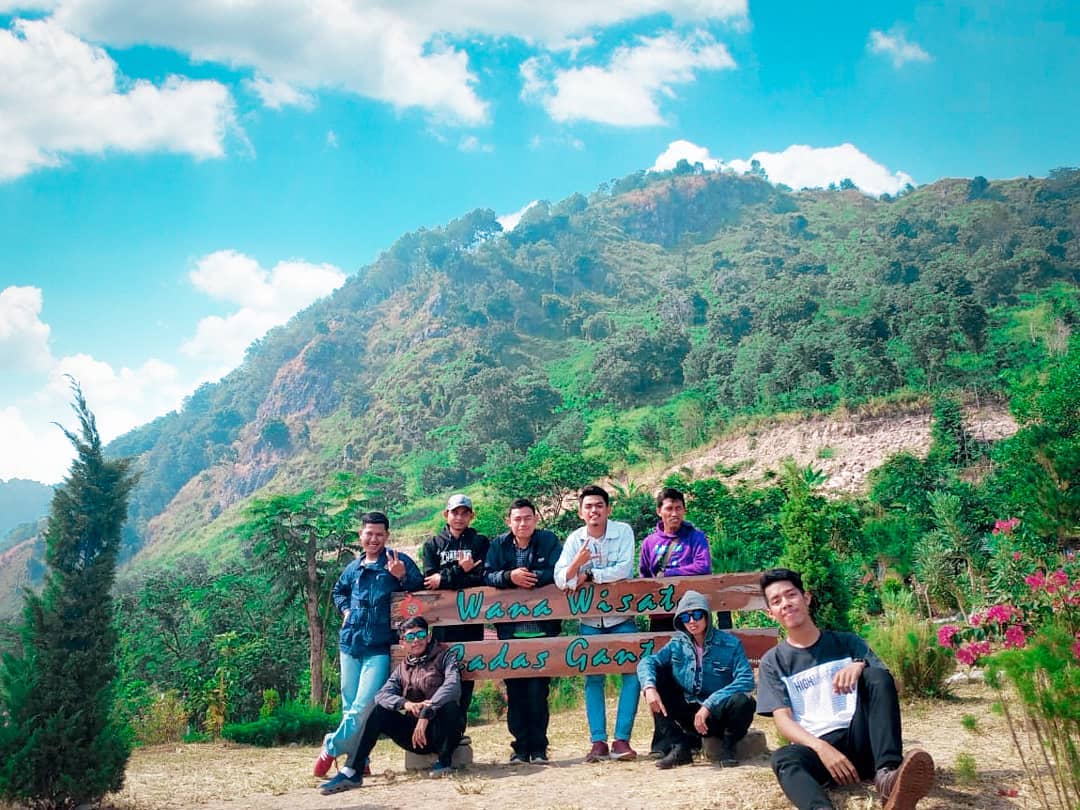 Taman Wisata Alam Cadas Gantung 6