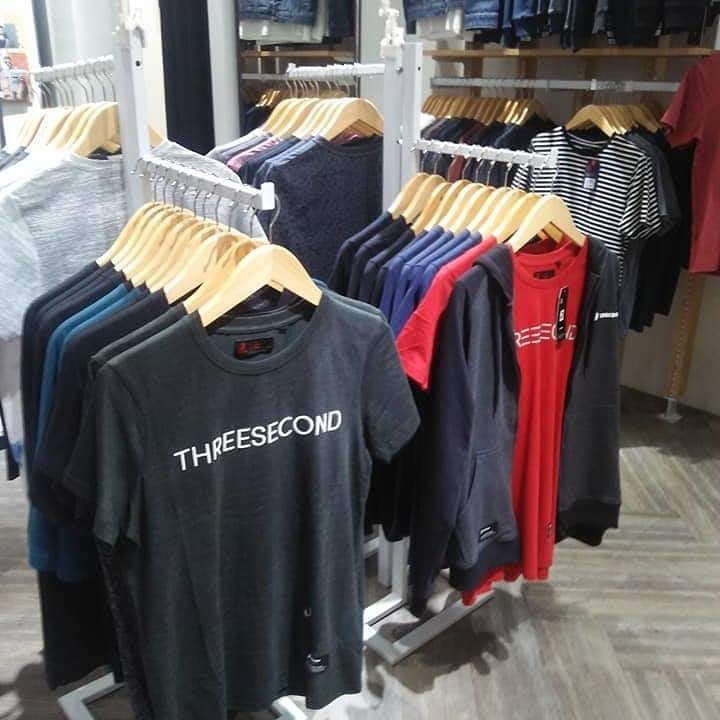 Ada Apa Saja di D Mall 4