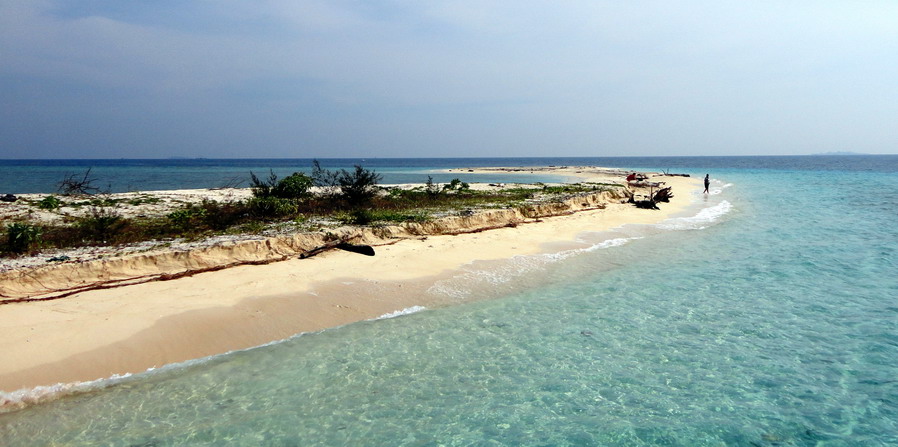 10 Gambar Pulau Kodingareng Keke, Harga Tiket Masuk, Lokasi Alamat, Keindahan di Sekitar Area + Rute Jalan Menuju Wisata 1