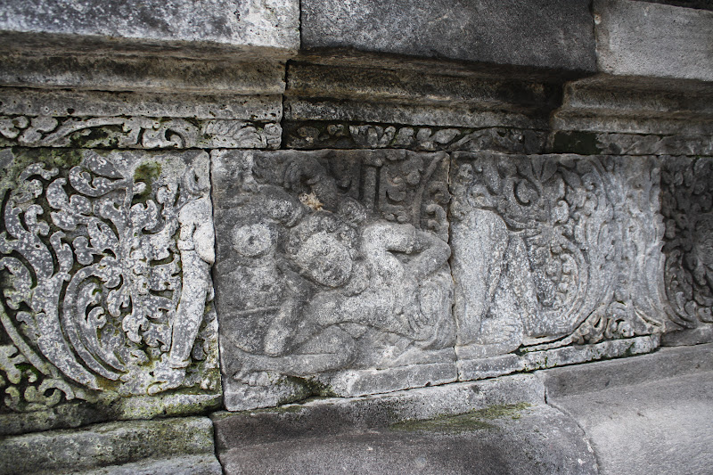 10 Gambar Candi Sojiwan Klaten, Harga Tiket Masuk, Sejarah Legenda, Lokasi Alamat, Jam Buka Tutup, Misteri Mitos + Keunikan Relief 8 10 Gambar Candi Sojiwan Klaten, Harga Tiket Masuk, Sejarah Legenda, Lokasi Alamat, Jam Buka Tutup, Misteri Mitos + Keunikan Relief 8