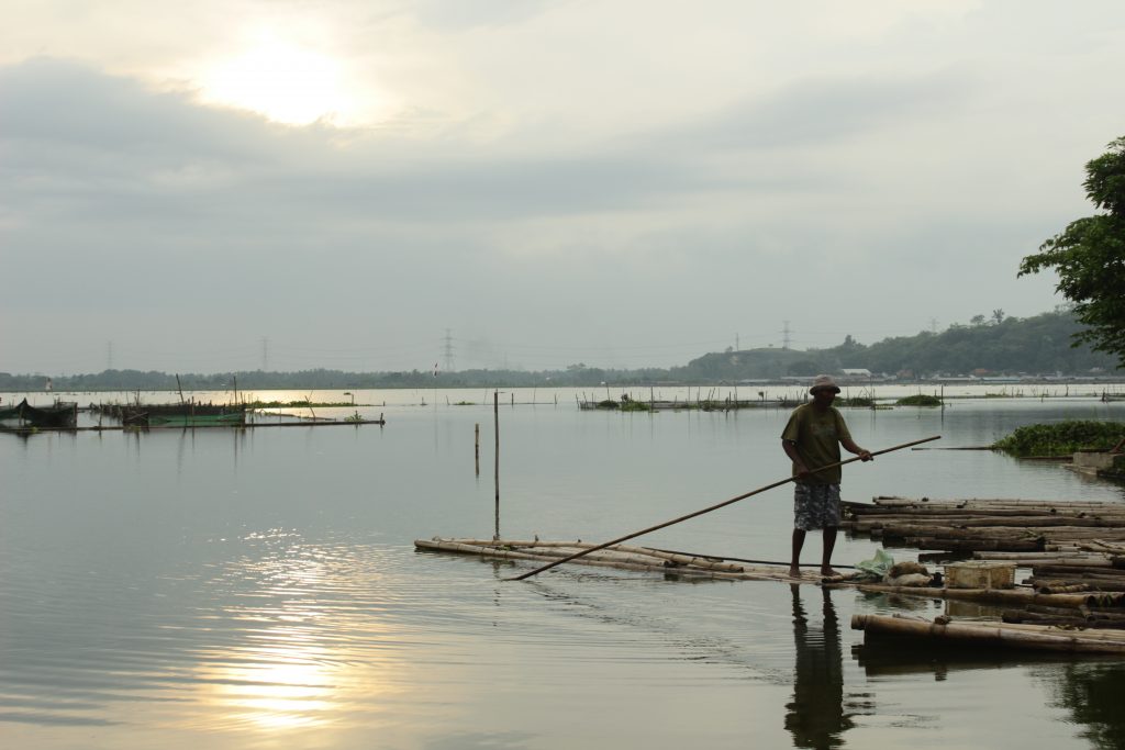 10 Gambar Rowo Jombor Klaten, Sejarah Asal Usul, Lokasi Alamat, Jam Buka Tutup, Misteri Mitos + Rumah Makan di Dalam Wisata 5