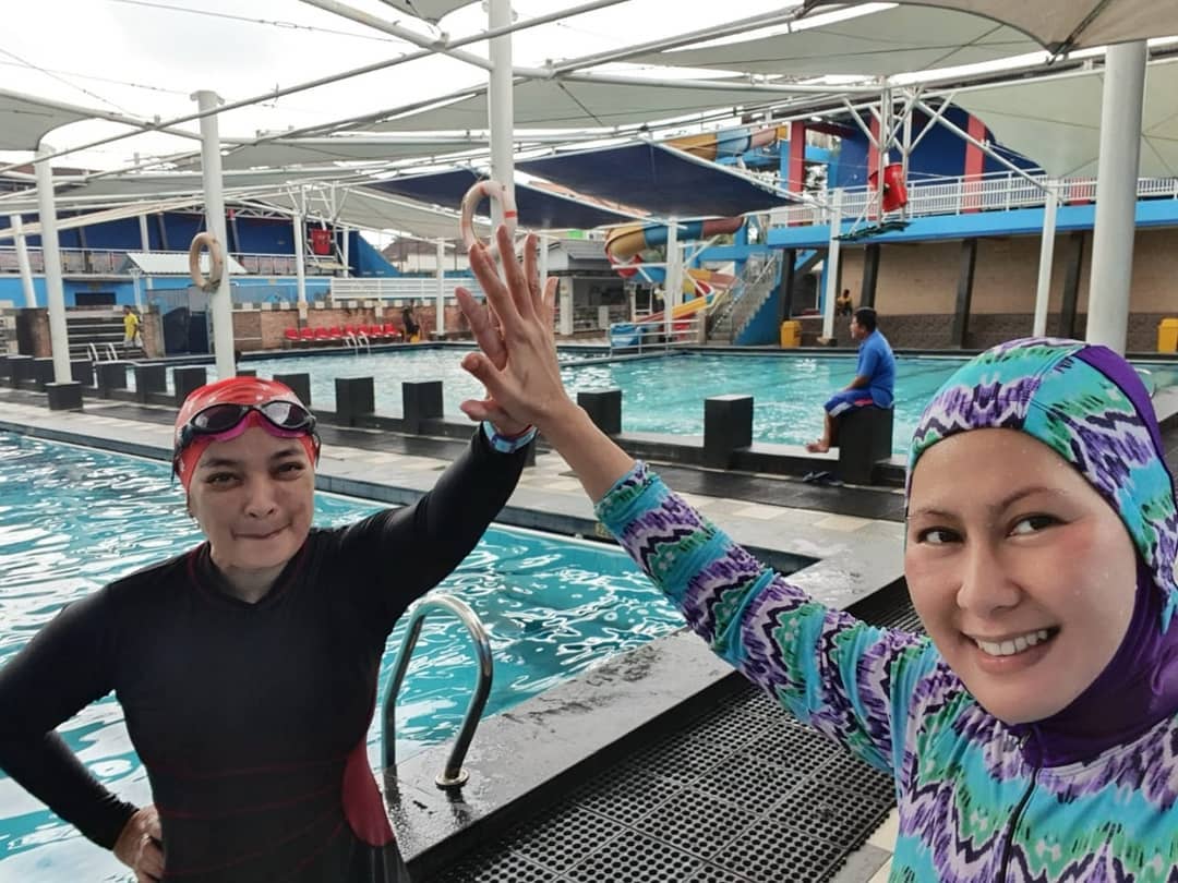 Kolam Renang Paragon 7