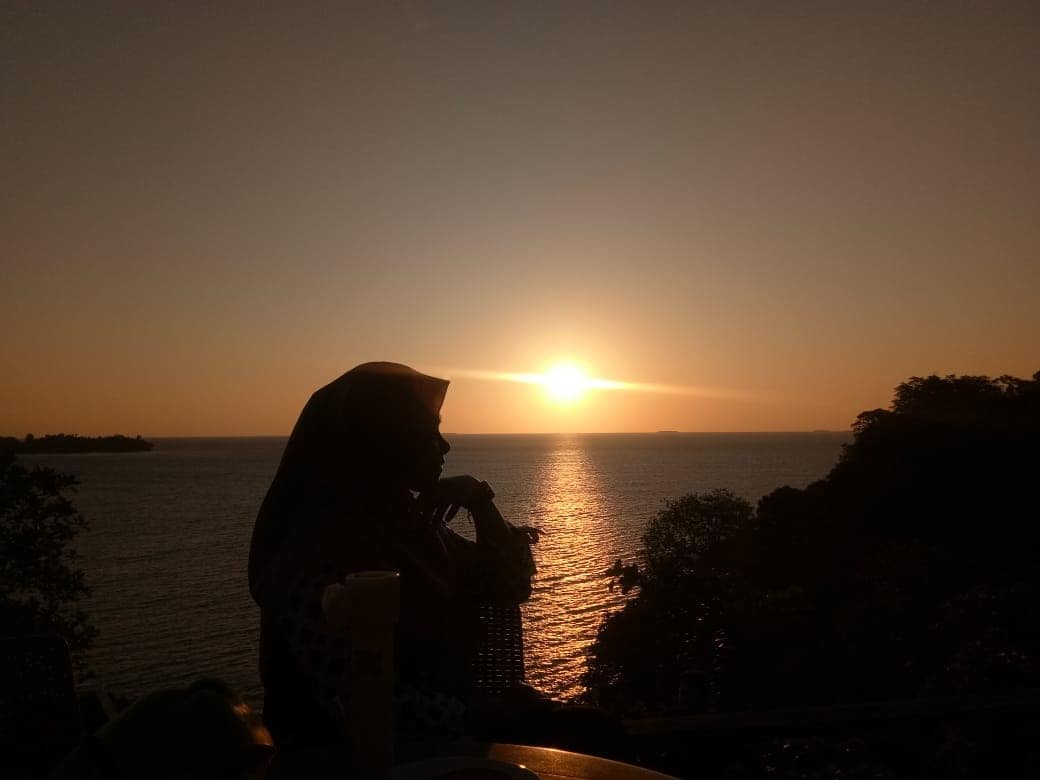 Pemandangan Pantai Padang 4