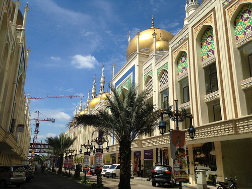 10 Gambar Saladin Square Depok, Lokasi Alamat, Nomer Telepon + Apartemen Restoran di Sekitar 1