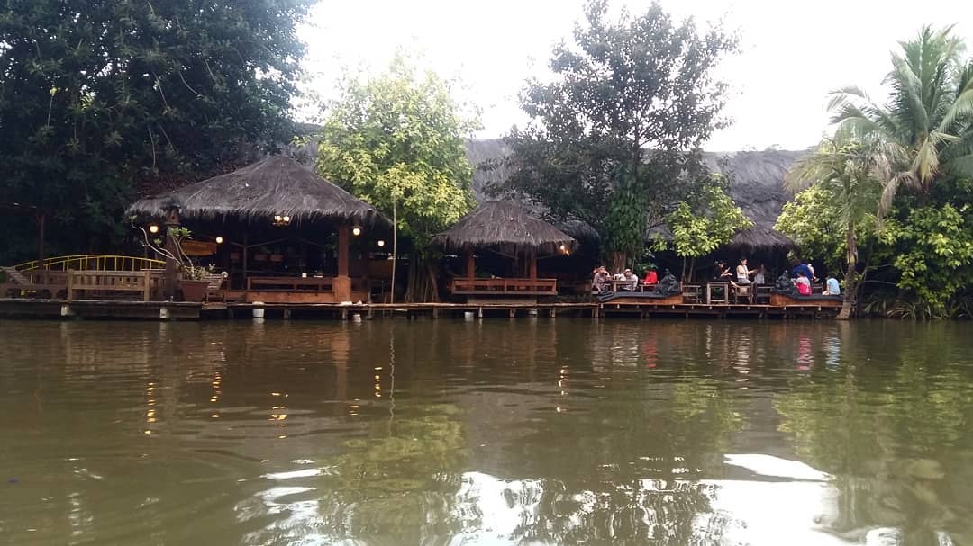 Rumah Makan Saung Talaga 3