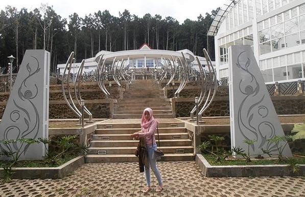 Kebun Raya Baturaden 1