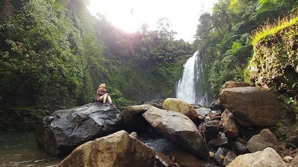 10 Foto Curug Gomblang Purwokerto, Harga Tikek Masuk, Lokasi Alamat, Jam Buka Tutup + Rute Jalan Menuju Wisata 9 10 Foto Curug Gomblang Purwokerto, Harga Tikek Masuk, Lokasi Alamat, Jam Buka Tutup + Rute Jalan Menuju Wisata 9