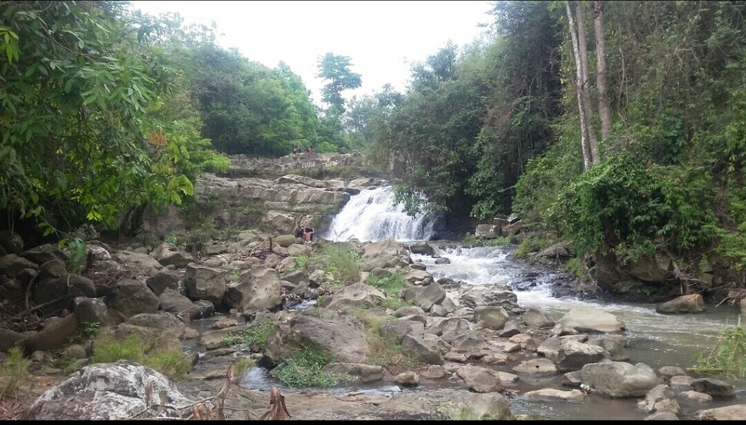 10 Gambar Curug Ceheng Purwokerto, Sejarah Asal Usul, Lokasi Alamat, Jam Buka Tutup, Misteri Mitos + Rute Jalan Menuju Wisata 2 10 Gambar Curug Ceheng Purwokerto, Sejarah Asal Usul, Lokasi Alamat, Jam Buka Tutup, Misteri Mitos + Rute Jalan Menuju Wisata 2
