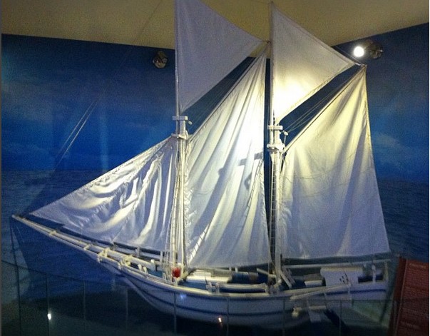 10 Gambar Museum La Galigo Makassar, Lokasi Alamat, Jam Buka Tutup, Nomer Telpon + Keunikan Benda di Dalam 10 10 Gambar Museum La Galigo Makassar, Lokasi Alamat, Jam Buka Tutup, Nomer Telpon + Keunikan Benda di Dalam 10