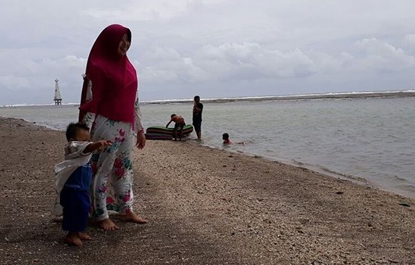 Wisata Pantai Sindangkerta Tasikmalaya Buka Atau Tutup dan Berapa Harga Tiket Masuknya? 3