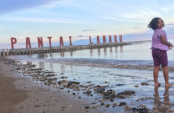 10 Gambar Pantai Lamaru Balikpapan, Lokasi Alamat, Penginapan Hotel Villa, Fasilitas di Sekitar + Jalan Menuju ke Sana 6