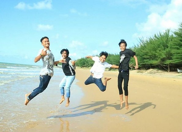 10 Gambar Pantai Slopeng Madura, Rute Menuju Wisata, Lokasi Alamat, Jam Buka + Fasilitas di Sekitar 4