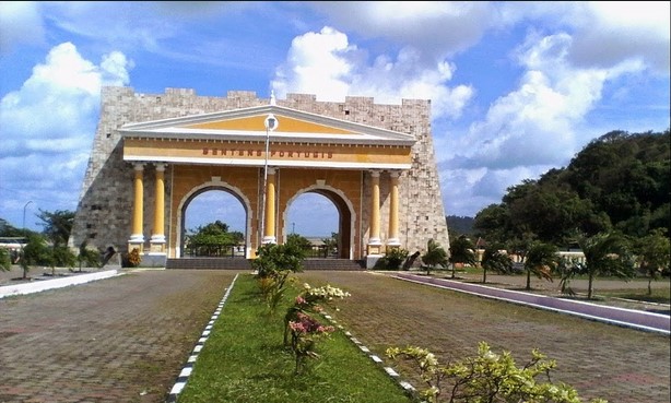 10 Gambar Benteng Portugis Jepara, Harga Tiket Masuk, Lokasi Alamat, Penginapan Hotel, Jam Buka Tutup, Misteri Mitos + Keindahan di Sekitar Wisata 2 10 Gambar Benteng Portugis Jepara, Harga Tiket Masuk, Lokasi Alamat, Penginapan Hotel, Jam Buka Tutup, Misteri Mitos + Keindahan di Sekitar Wisata 2