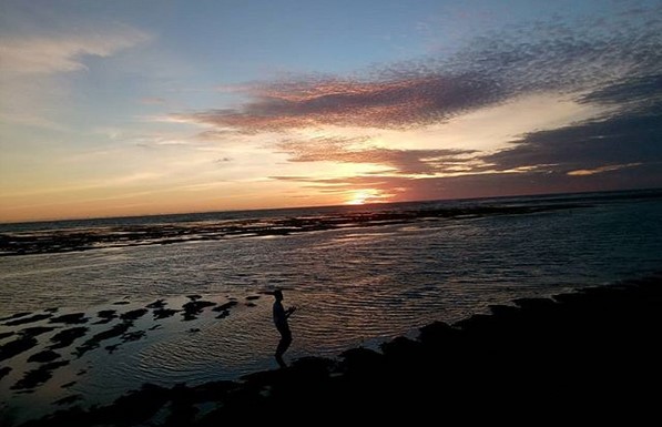 Wisata Pantai Sindangkerta Tasikmalaya Buka Atau Tutup dan Berapa Harga Tiket Masuknya? 9