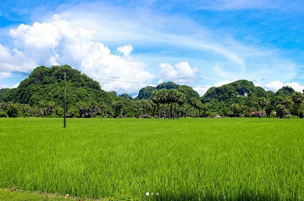 10 Gambar Pegunungan Karst Makassar, Pengertian Manfaat + Akses Jalan Menuju Lokasi 5 10 Gambar Pegunungan Karst Makassar, Pengertian Manfaat + Akses Jalan Menuju Lokasi 5