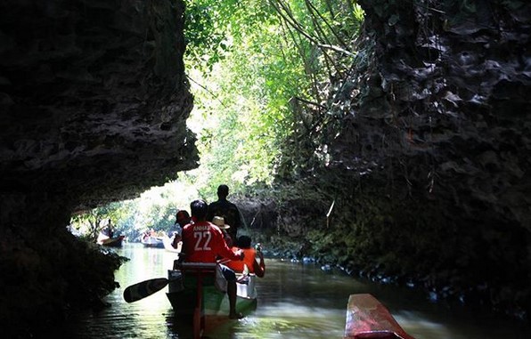 10 Gambar Pegunungan Karst Makassar, Pengertian Manfaat + Akses Jalan Menuju Lokasi 7 10 Gambar Pegunungan Karst Makassar, Pengertian Manfaat + Akses Jalan Menuju Lokasi 7