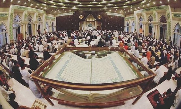 10 Gambar Masjid Raya Makassar, Lokasi Alamat, Arsitektur Pembangunan + Keindahan Kesempurnan di Dalamnya? 9 10 Gambar Masjid Raya Makassar, Lokasi Alamat, Arsitektur Pembangunan + Keindahan Kesempurnan di Dalamnya? 9