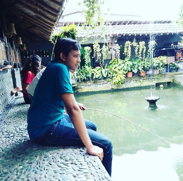 10 Gambar Pemancingan Janti Klaten, Harga Perkilo Ikan, Lokasi Alamat, Jam Buka Tutup, Kolam Renang Umbul, Nomer Telepon + Rute Menuju Wisata 4