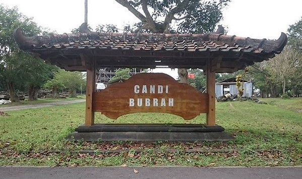 Inilah 10 Potret Khas Candi Bubrah di Klaten yang Gak Ada Duanya 3