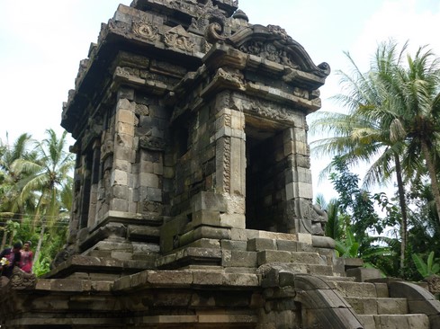 10 Gambar Candi Merak Klaten, Lokasi Alamat, Misteri Mitos + Jute Menuju Wisata 5