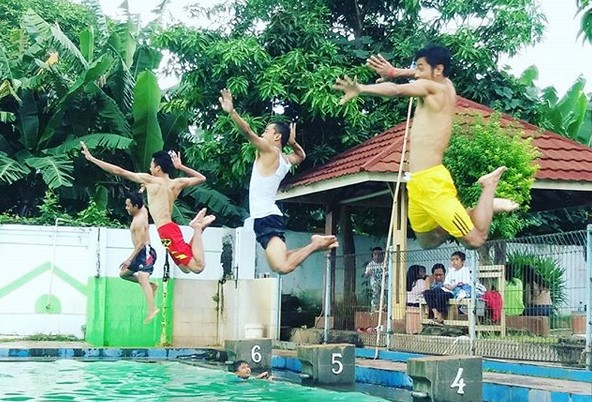 10 Gambar Kolam Renang Tirta Sari Depok, Harga Tiket Masuk, Lokasi Alamat, Asal Usul, Nomer Telepon + Jam Buka Tutup 8 10 Gambar Kolam Renang Tirta Sari Depok, Harga Tiket Masuk, Lokasi Alamat, Asal Usul, Nomer Telepon + Jam Buka Tutup 8