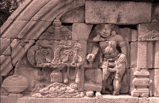 10 Gambar Candi Merak Klaten, Lokasi Alamat, Misteri Mitos + Jute Menuju Wisata 8