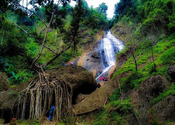 10 Gambar Curug Winong Wonosobo, Harga Tiket Masuk Wisata, Lokasi Alamat, Sejarah Legenda + Jam Buka Tutup 1