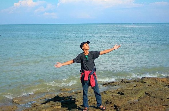 10 Gambar Pantai Jumiang Madura, Harga Tiket Masuk, Rute Menuju Wisata, Lokasi Alamat + Jam Buka 3