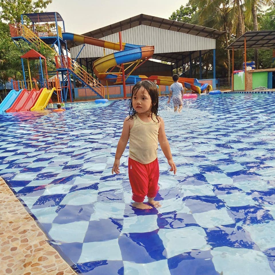 Taman Wisata Pasir Putih 9