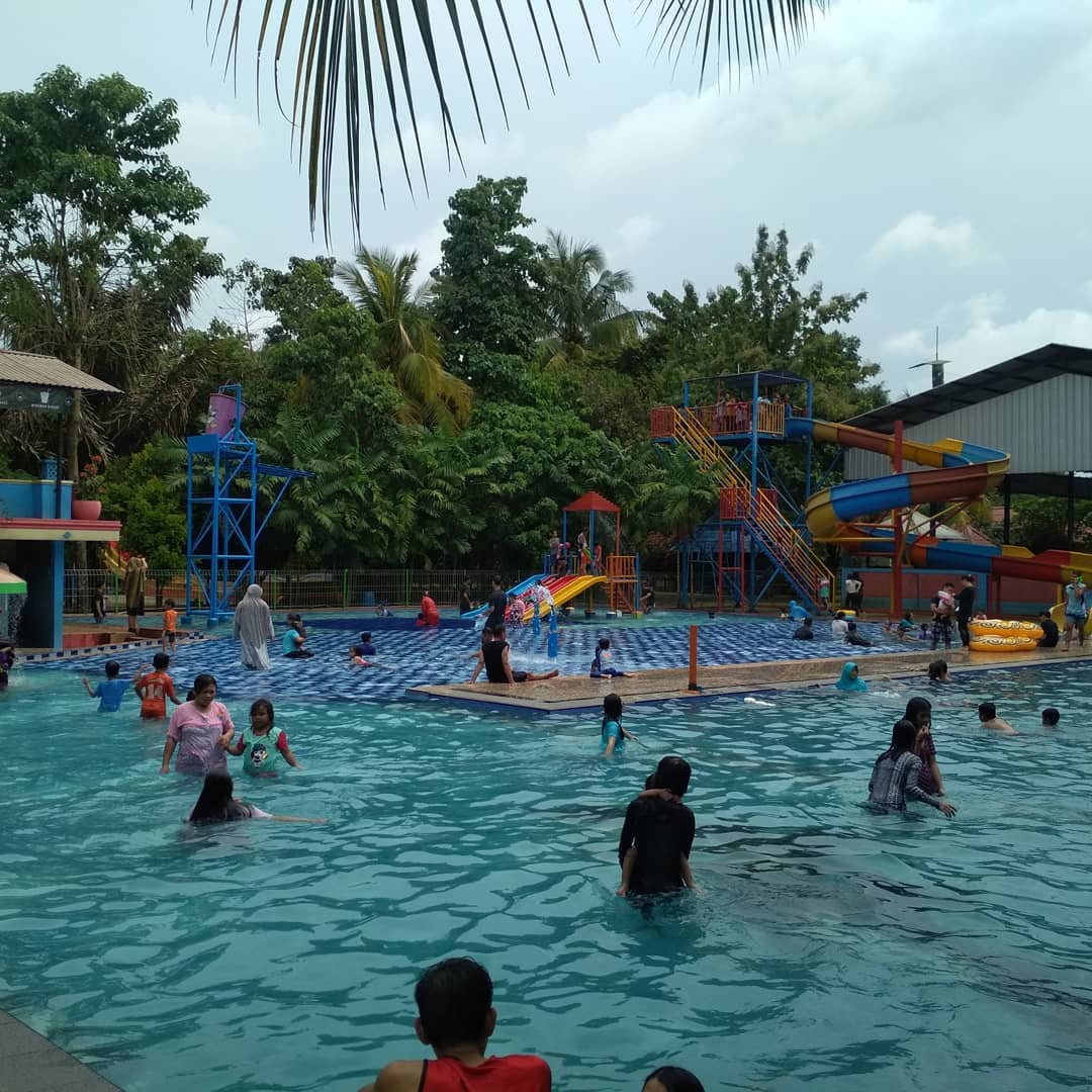 Taman Wisata Pasir Putih 3