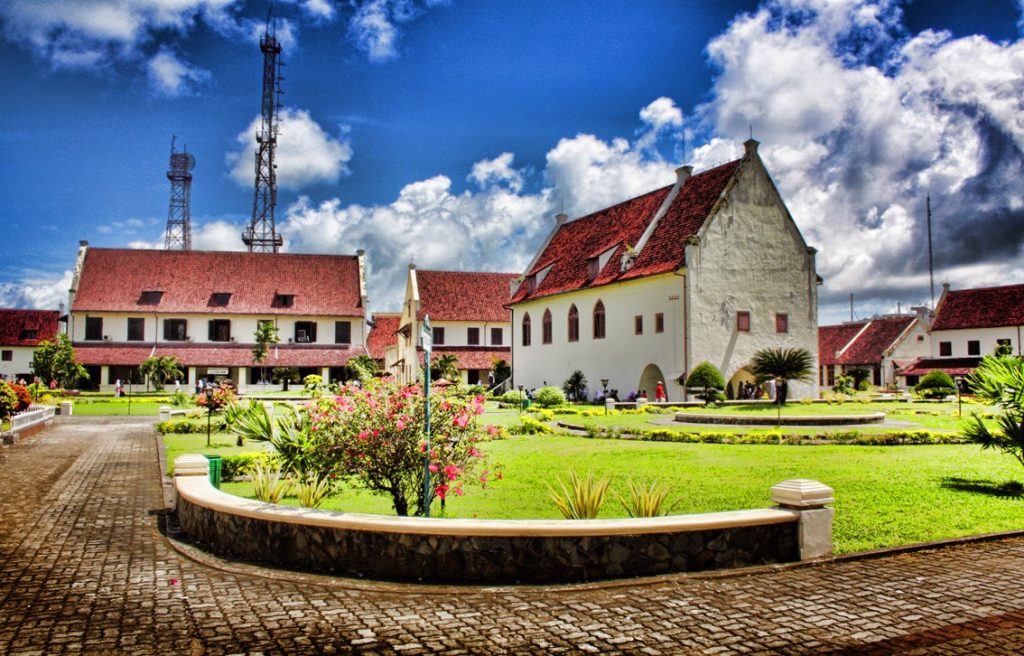 10 Gambar Benteng Fort Rotterdam Makassar, Harga Tiket Masuk, Lokasi Alamat, Jam Buka Tutup + Nomer Telpon 1