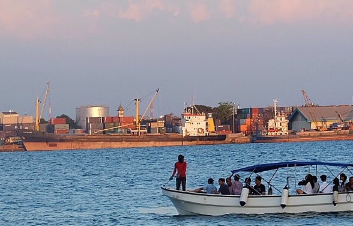 10 Gambar Pulau Kayangan Makassar, Harga Tiket Masuk, Lokasi Alamat, Penginapan Hotel + Keindahan Keunikan di Setikar Wisata 4 10 Gambar Pulau Kayangan Makassar, Harga Tiket Masuk, Lokasi Alamat, Penginapan Hotel + Keindahan Keunikan di Setikar Wisata 4