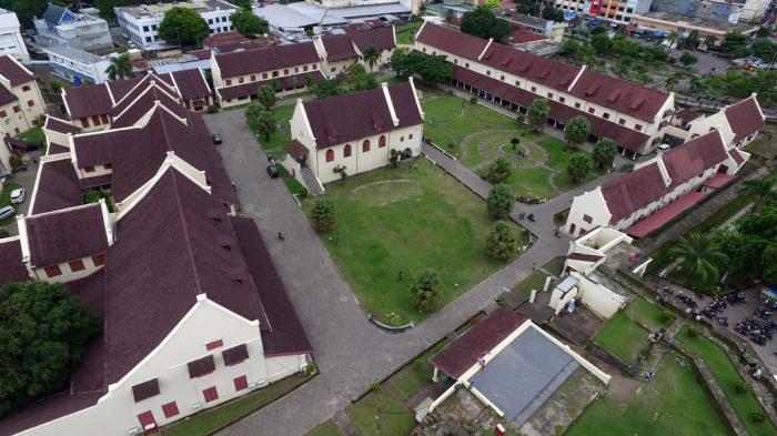 10 Gambar Benteng Fort Rotterdam Makassar, Harga Tiket Masuk, Lokasi Alamat, Jam Buka Tutup + Nomer Telpon 2