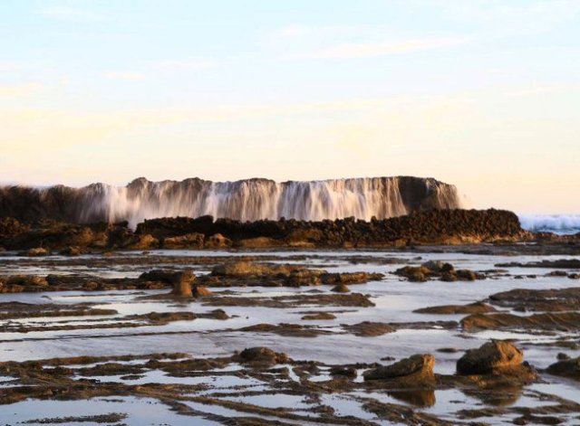 Pantai Sawarna ini Cantiknya Luar Biasa Yang Tidak Terlalu Jauh Dari Jakarta, Hari Ini Buka Atau Tutup? 5