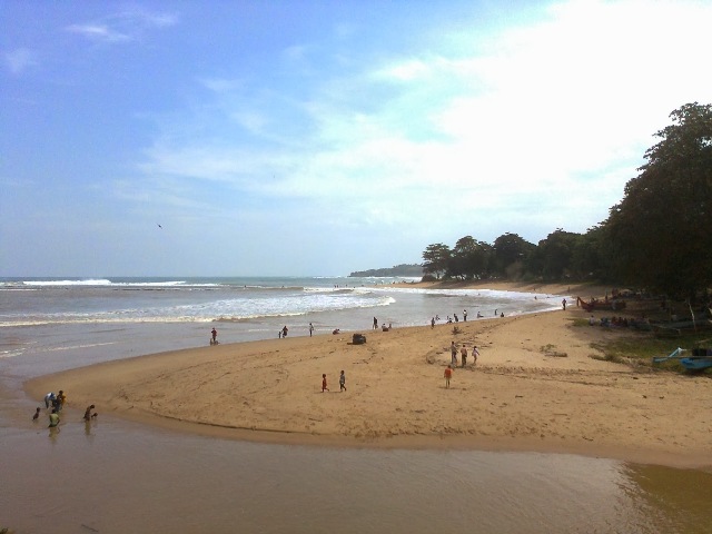 Pantai Sawarna ini Cantiknya Luar Biasa Yang Tidak Terlalu Jauh Dari Jakarta, Hari Ini Buka Atau Tutup? 7