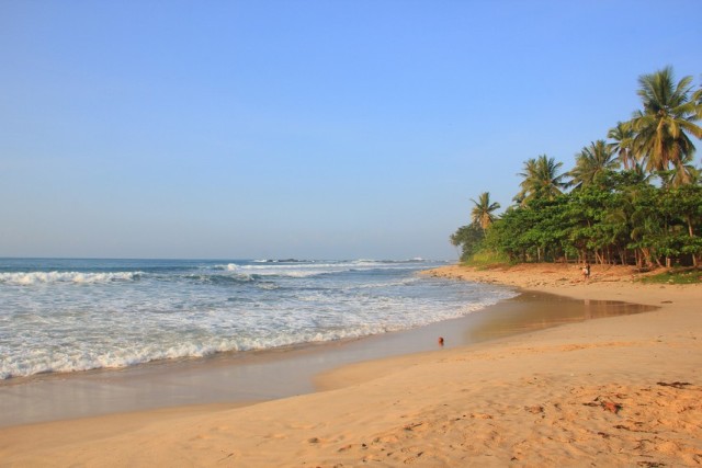 Pantai Sawarna ini Cantiknya Luar Biasa Yang Tidak Terlalu Jauh Dari Jakarta, Hari Ini Buka Atau Tutup? 4