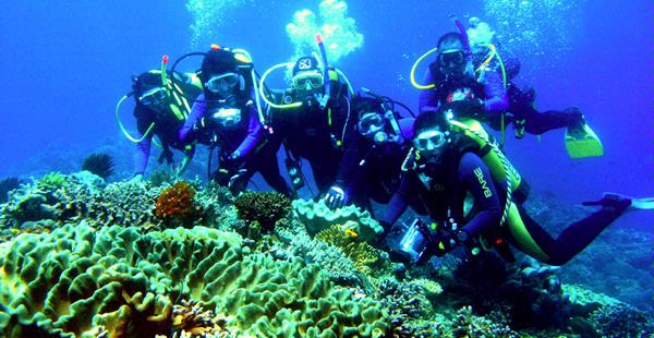 10 Gambar Taman Laut Taka Bonerate Makassar, Sejarah Asal Usul, Lokasi Alamat, Luas Area + Akses Jalan Menuju ke Sana 5