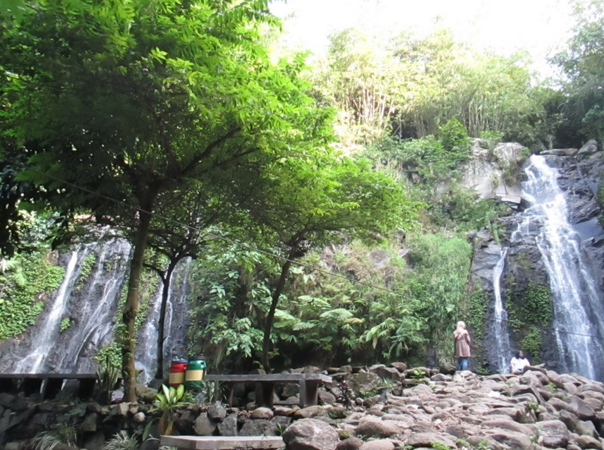 Uniknya Air Terjun Pengantin di Ngawi 7 Uniknya Air Terjun Pengantin di Ngawi 7