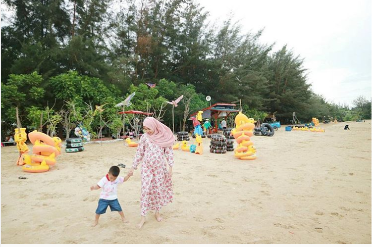 10 Gambar Pantai Manggar Segarasari Kota Balikpapan, Harga Tiket Masuk, Lokasi Alamat, Hotel di Sekitar + Jam Buka Tutup  8