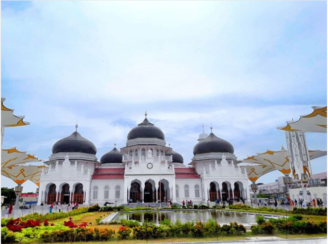 10 Gambar Masjid Raya Baiturrahman Aceh, Lokasi Alamat, Arsitektur Pembangunan + Keunikan Bangunan 10
